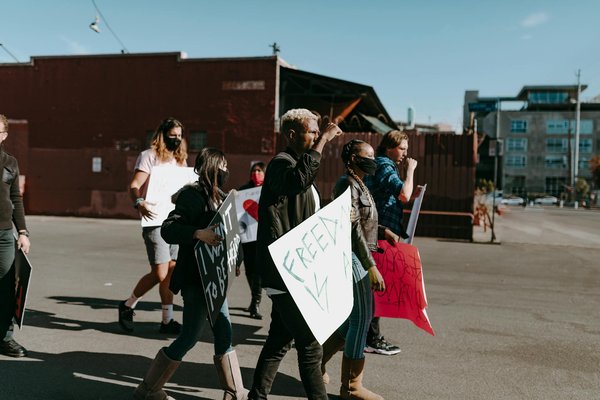 La Révolution Féministe : Transformations Profondes dans notre Société Contemporaine